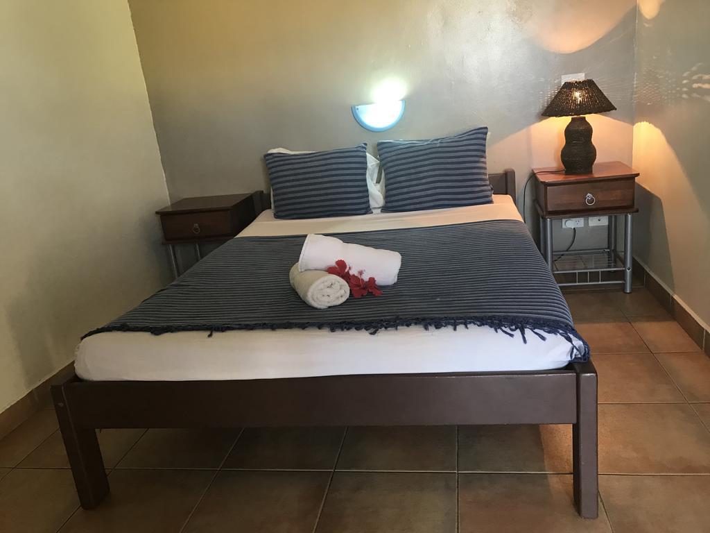 Vanuatu Holiday Hotel Port Vila Exteriör bild