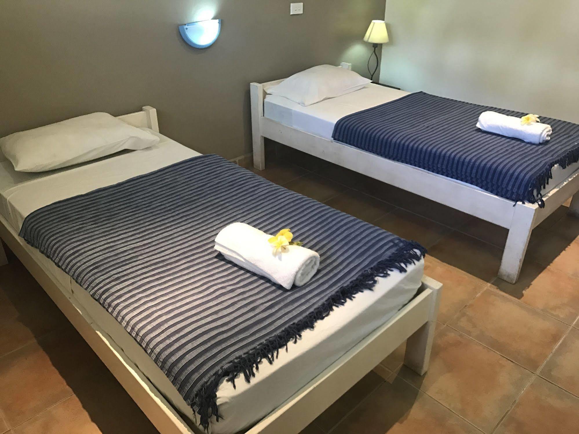 Vanuatu Holiday Hotel Port Vila Exteriör bild