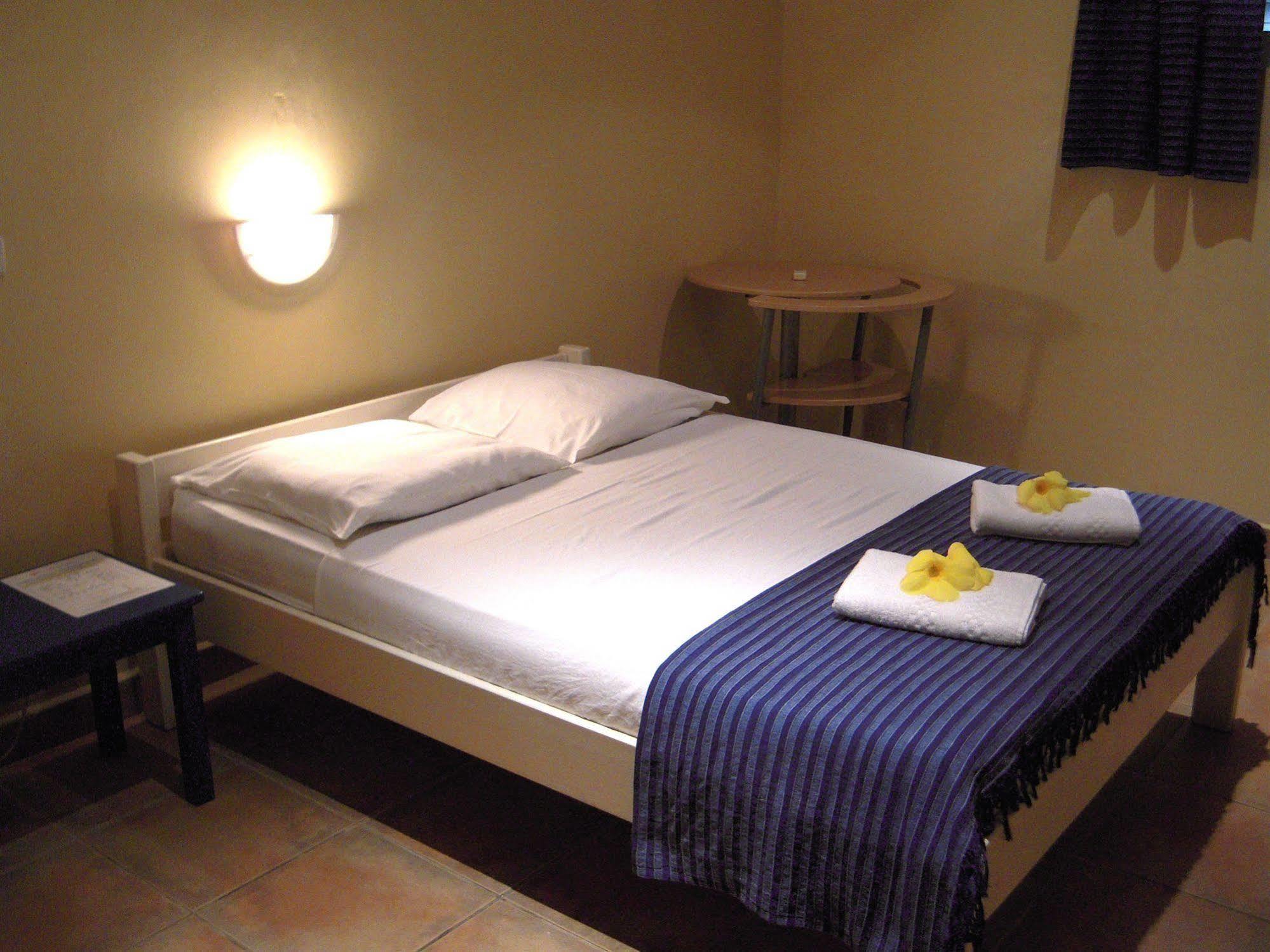 Vanuatu Holiday Hotel Port Vila Exteriör bild